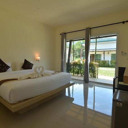 Hotel Malee Sirin Old Town Ko Lanta Zewnętrze zdjęcie