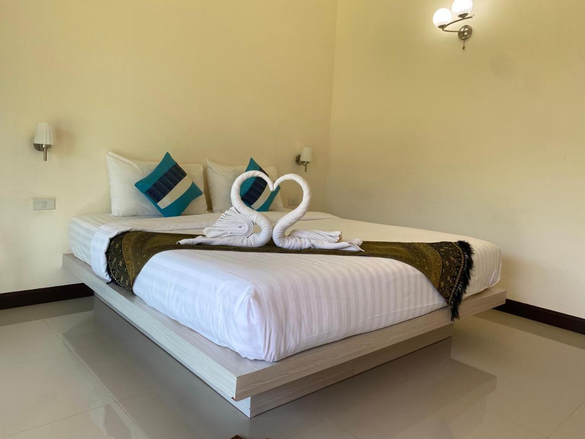 Hotel Malee Sirin Old Town Ko Lanta Zewnętrze zdjęcie
