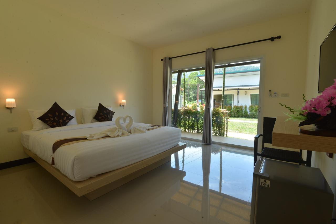 Hotel Malee Sirin Old Town Ko Lanta Zewnętrze zdjęcie